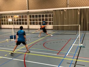 3H winst Badmintonteam Halle badminton Tervuren Nias Devalckeneer